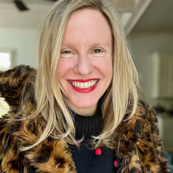 Meet your Posher, Malka - Picture 1 of 1